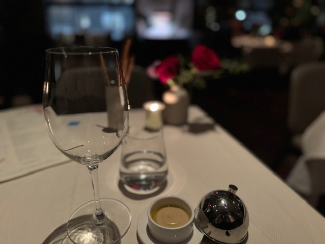 Butter service